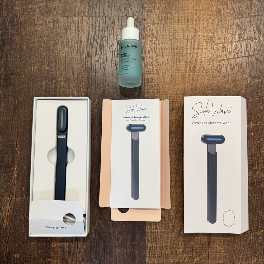 SolaWave Advanced Skincare Wand Set